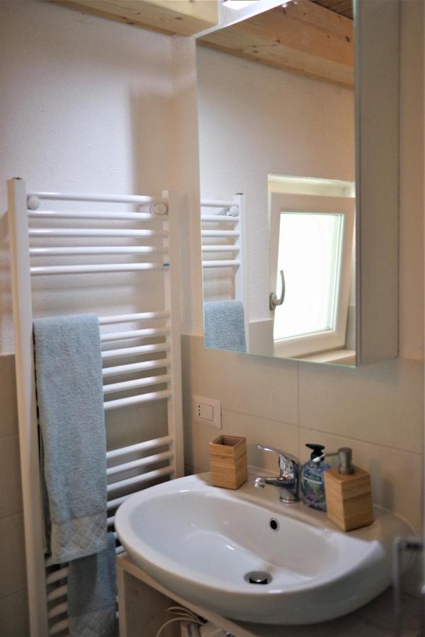 Casa Alice Apartment Канобио Екстериор снимка