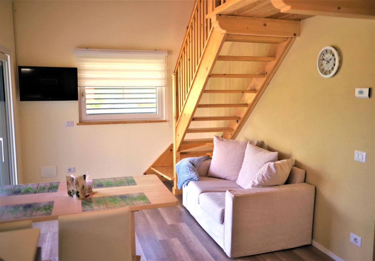 Casa Alice Apartment Канобио Екстериор снимка