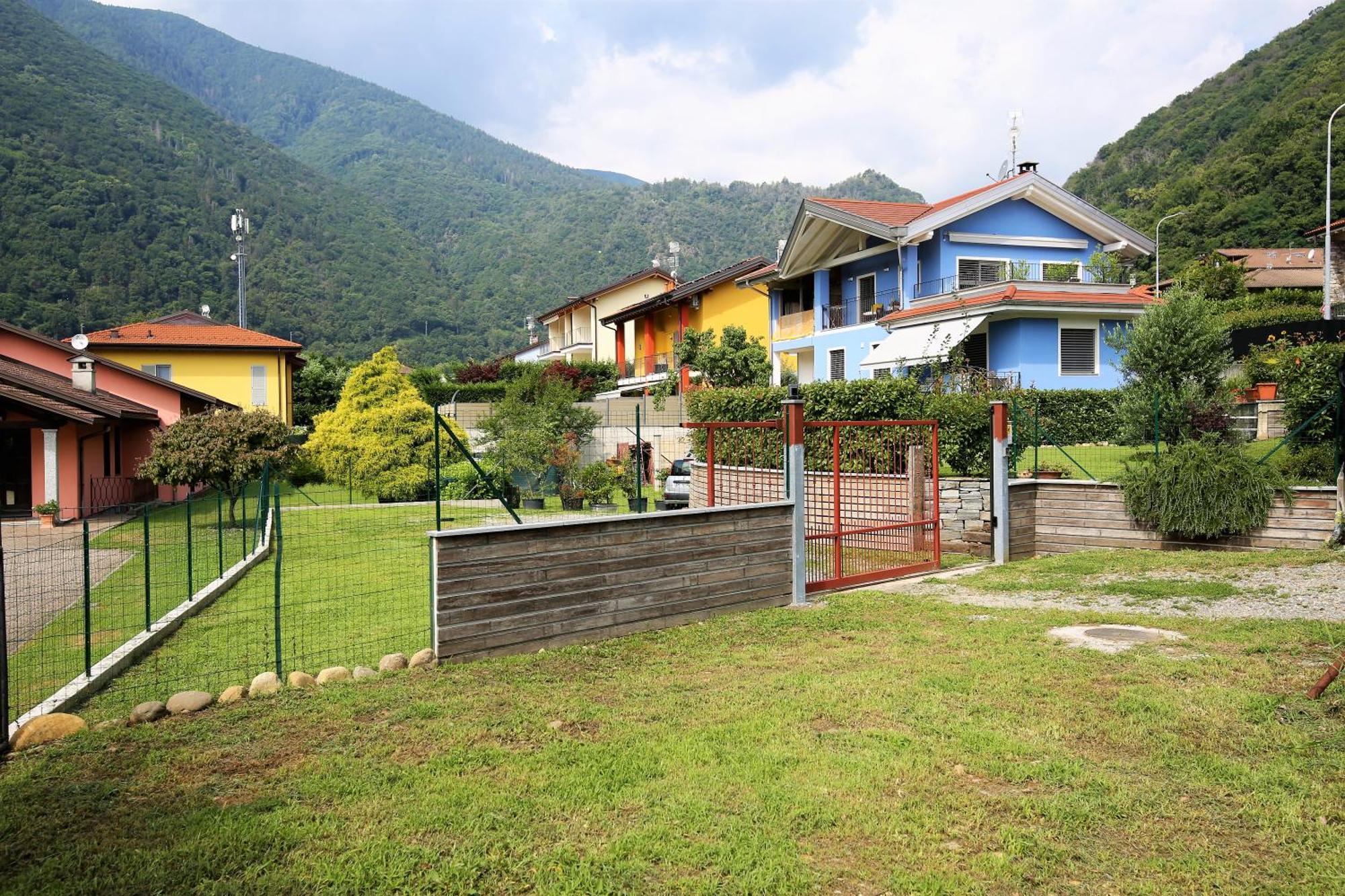Casa Alice Apartment Канобио Екстериор снимка
